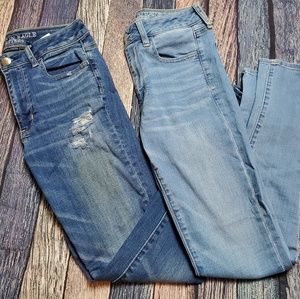2 pairs of women's American eagle jeans 4R